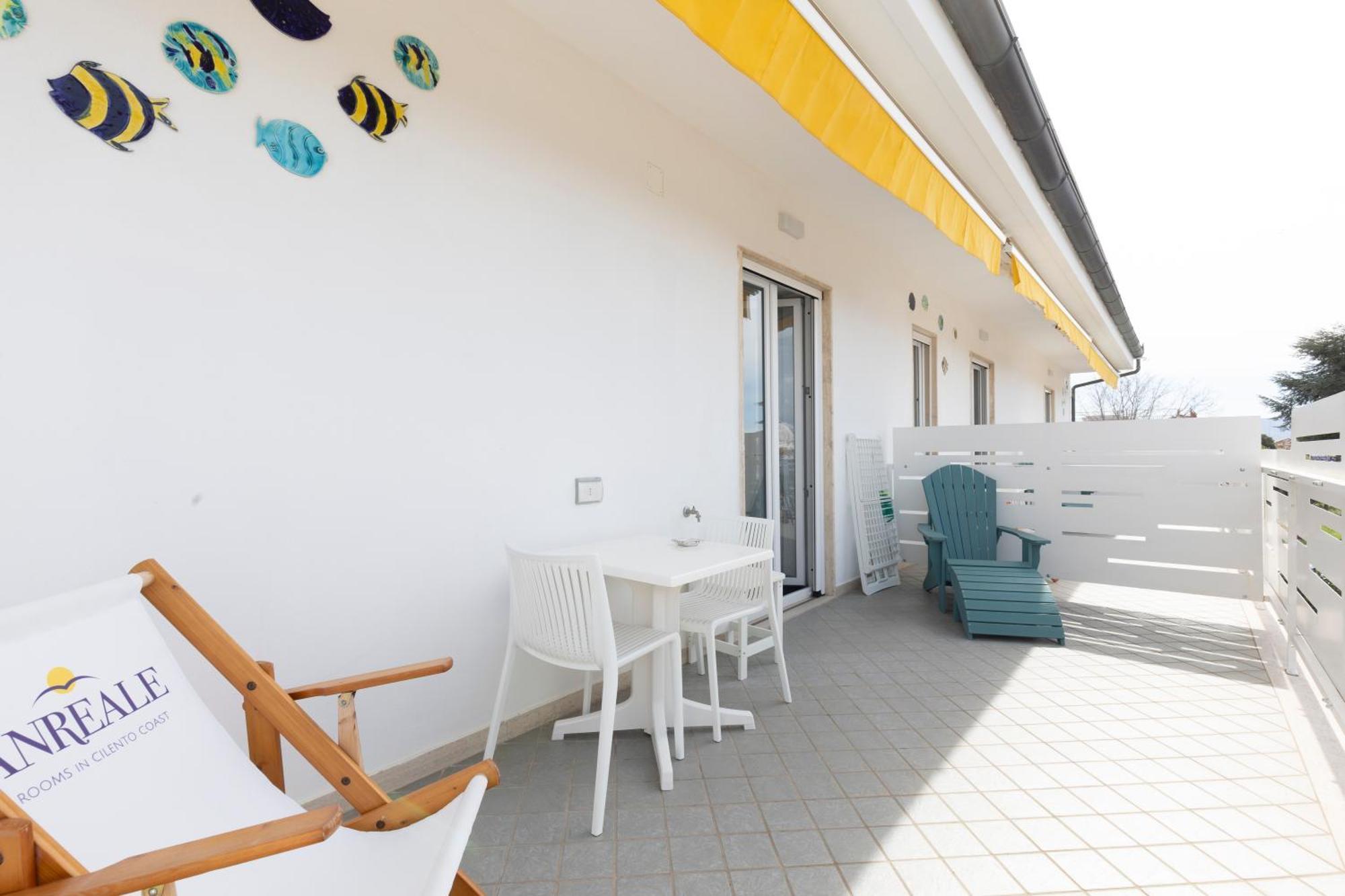 Anreale Rooms Паестум Екстериор снимка